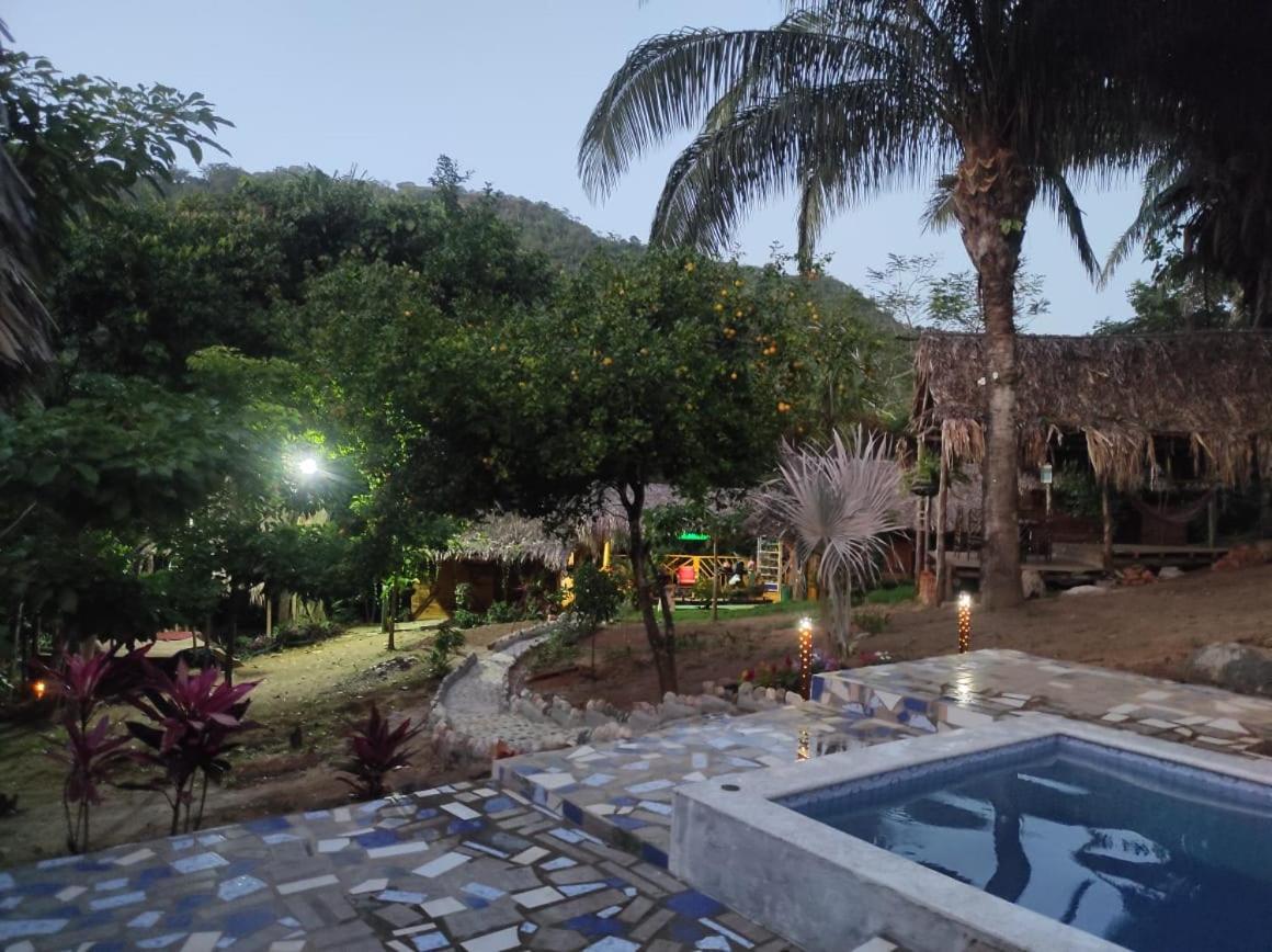 Eco Hostal Monolandia Ел Заино Екстериор снимка